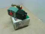  Asco Red-Hat JKP8210G6 120VAC 3/8" 2W NC Solenoid Valve Image