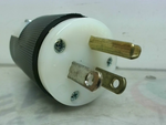  Hubbell HBL5266C Plug Insulgrip 2 Pole 3 Wire 15A 125V Image