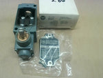  Allen Bradley 802T-AM Oiltight Limit Switch Lever Type Series D Image