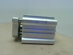  SMC CDQMA32-25 Compact Guide Rod Cylinder Image