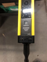  Banner SLSVAE30-1500Q8 EZ-Screen Light Curtain Emitter Image