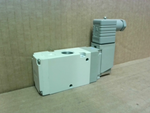  SMC VP542-5D1-03FA-X250 Solenoid Valve 24VDC Image