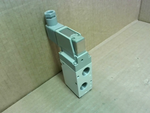  SMC VP542-5D1-03FA-X250 Solenoid Valve 24VDC Image