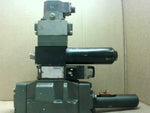  Rexroth 4WS2EM10-45/10B2ET315Z8BM Hydraulic Servo Valve Image