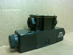  Vickers DG4V-3S-7C-M-FW-B5-60 Hydraulic Directional Valve Image