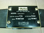 Parker D3W1CNYC 32 Directional Control Valve Image