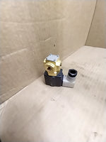  SMC VX3344-02N-5DZ1 3 Port Solenoid Valve 24 DC Image