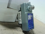  Square D 9007AO12 Limit Switch Series D1944 Image