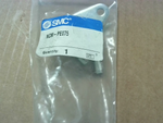  SMC NCM-PE075 Pivot Bracket 3/4 to 1 1/16 in Bore Image