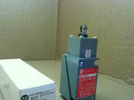  Allen Bradley 802T-DPD Oiltight Limit Switch Series J Image