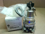  ALlen Bradley 800T-J41KU7B 3 Position Selector Cylinder w Key Image