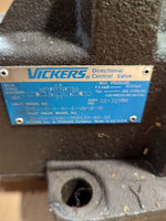  Vickers DG5V-10-A-8C-E-VM-B-10 Directional Control Valve 5000Ps Image