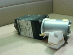  WELKER PCT-16.00-WEL4-SWD-90-P3 Pinclamp w/ Numatics WCN-2111 Image