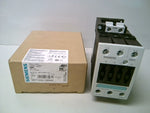  Siemens 3RT1033-1BB40 Contactor 24VDC 28A 3P Size 2 Frame Image