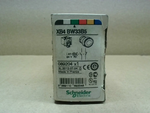  Schneider Electric XB4BW33B5 Green Flush Pushbutoon Complete Il Factory Sealed Image