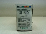  Schneider Electric XB4BW33B5 Green Flush Pushbutoon Complete Il Factory Sealed Image