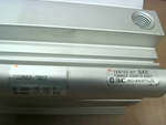  SMC CQ2B63-70DZ Air Compact Cylinder, Series CQ2 Double Acting Image