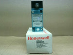  Honeywell Micro Switch LSA1A0825 600vac Heavy Duty Nema A600 10 Image