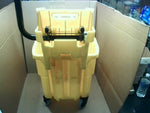  Rubbermaid WaveBrake 35 Quart Mop Bucket with Wringer NWL000063 Image