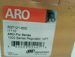  Ingersoll-Rand ARO R37121-600 1/4" NPT Air Regulator 0-140 PSI Image