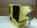  LMI B121-297 Metering Pump Dual Manual Control 2.5 gph (9.5 LPH Image