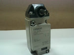  Omron D4A-3E02N Heavy Duty Micro Limit Switch Image