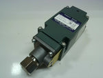  Taihei Boeki TDZ-3L24 Pressure Switch 35MPa JP3 10A-125/250 or Image
