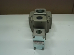  SMC VP3165V-105TB1 Solenoid Valve Vacuum Image