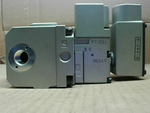  SMC VP3145-045TLA Pneumatic Solenoid Valve 3-Port 24VDC Coil Image