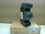  Siemens 3RV2711-1JD10 10A 3P Circuit Breaker Manual Motor Start Image