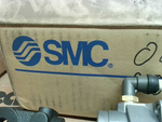  SMC CLK2PB50TF-100Y-F6R-P74 Pneumatic Clamp Cylinder w/Lock Image