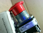  Schneider Electric ZB5AW13 Green Illuminated Push Button Image