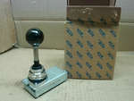  Eaton 10250T4512 Joystick Operator Heavy Duty Oiltight 4Pos. Ha Image