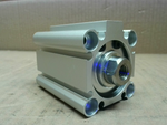  SMC CDQ2B32TF-30DZ Compact Guide Cylinder 32mm Bore 30mm Stroke Image