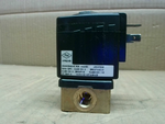  Burkert 6013 A 564 FKM BR Solenoid Valve 362 Psi 120 Volt 60 HZ Image