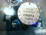  Honeywell C6097A1053 Gas Pressure Switch 1/4' NPT Auto Recycle Image