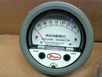  Dwyer Magnehelic 605-2 0-2" WC Differential Indicating Transmitter Image