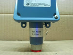  United Electric H100-191 Pressure Switch H100-191 10-100PSI 17.2 MPa Image