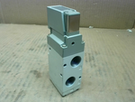  SMC VP542-5YO1-03FA 3-Port Solenoid Valve 24VDC G3/8" Thread 0.2-0.7MPa Image