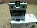  Allen Bradley 700-SH75VZ25 Solid-State Relay (SSR) 75A @ 42 to 660 VAC 4-32 VDC Input Hockey Puck Relay Image