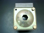  Barksdale D1T-A80SS-CS Diaphragm Pressure Switch 1/4"0 Npt 0.5-80pPSI 300V-AC 1 Unit w/o Screw and Backplate Image