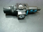  Wilkerson B08-02-MGMB Filter Regulator 17.2 Bar 1.72MPa 250 psg 66C /150F Max Temp Image