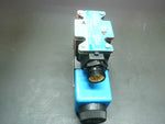  Vickers DG4V-3S-OA-M-FPA5WL-B5-60 Hydraulic Directional Control Valve w/ Solenoid Image