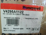  Honeywell V4295A1122 120VAC 1" NPT N/C Solenoid Gas Valve 5psi Normally Closed Gas Valve 5 PSI  -40+145F 50/60Hz Image