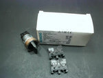  Siemens 3SB3610-2DA11-0CC0 Metal Round Push Button Black 50Hz 3Position Image