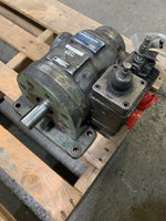  Vickers Sperry VC-138U-G-23DB5 Combination Pump and Valve Image