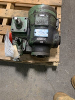  Vickers VC-148-D-3DB-5 Combination Pump and Valve Image
