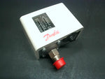  Danfoss KP36 Pressure Switch Pressure Controller 060-1108 Image