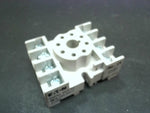  Eaton D3PA2 Octal Relay Socket 8-Pin Din Rail Mount Ser.A2 10A 300V Image