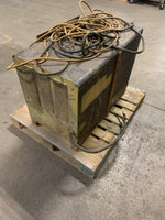  Hobart TR-300 Welder 40AC 32 DC 230/460V Phase 1  Ser# 80WS09105 Image